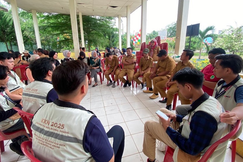 KKN – PKM PWK UIGM, Perkuat Kapasitas Digital Pemerintah Desa Tanah Abang